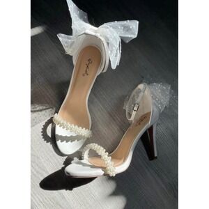 Qupid White Pearl Embellished Tulle Bow Heels Sandals Women's Size